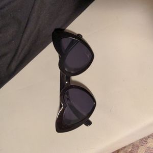 Black Lolita Style Heart Shaped Sunglasses